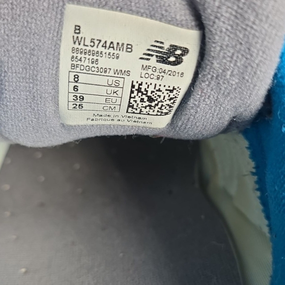 New Balance Women's Collegiate 574 Classics Running Shoes WL574AMB Silver Mink - Picture 3 of 7